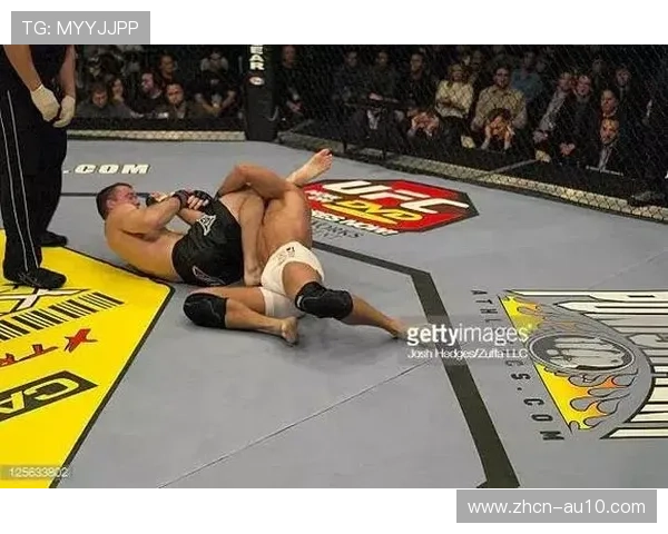 卡洛斯·普拉特斯嘲讽伊恩·加里“禁止KO”，暗指终结能力差异